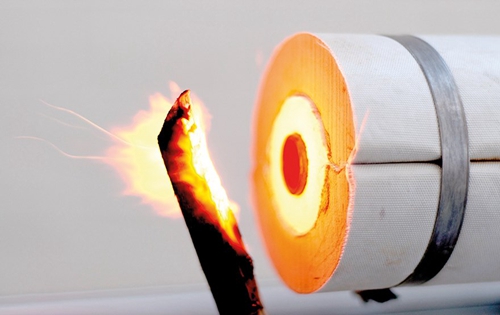 600度、40KW電熱臺(tái)車(chē)爐設(shè)計(jì)解決方案